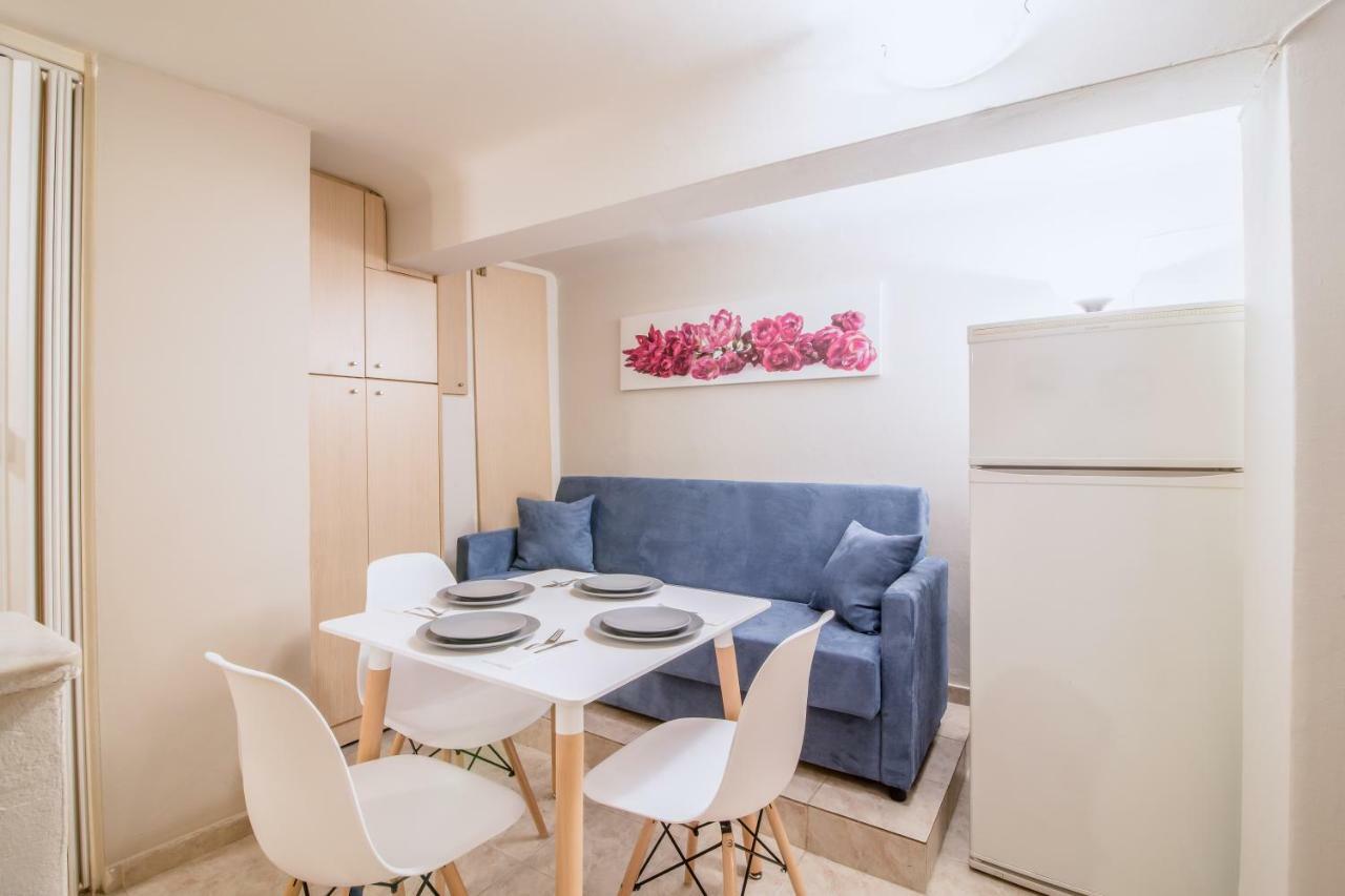 Cozy And Central Apartment Афіни Екстер'єр фото